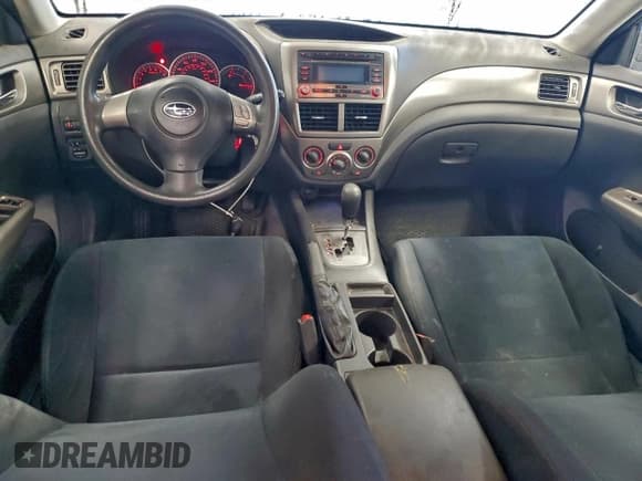 ✅ 2008 Subaru Impreza i • VIN: JF1GH61618H828977 • Lot: 92756025. Wystawiony na Copart z przebiegiem 247 216 mil. Bezpłatny archiwum sprzedaży aukcyjnych z USA i szczegółowy raport historii pojazdu na DreamBid. Zdjęcie 8.