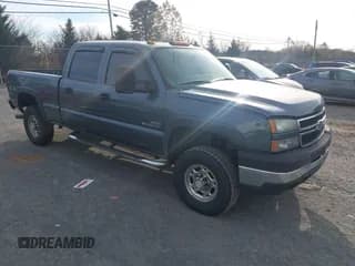 ✅ 2007 Chevrolet Silverado 2500HD LT1 • VIN: 1GCHK23D17F104544 • Лот: 43536939. Опубликован ранее на IAAI с пробегом 256 950 миль. Бесплатный доступ к архиву аукционных продаж из США и подробный отчёт об истории автомобиля на DreamBid. Изображение 1.