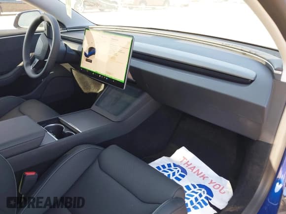 ✅ 2025 Tesla Model 3 Performance • VIN: 5YJ3E1ET3SF971313 • Lot: 42900442. Listed on IAAI with 2,881 mi. Free auction sales archive from the USA and detailed vehicle history report at DreamBid. Image 5.