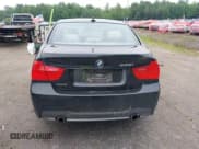 ✅ 2011 BMW 3 Series 335i xDrive • VIN: WBAPL5C56BA921398 • Lot: 42487744. Wystawiony na IAAI z przebiegiem 142 532 mil. Bezpłatny archiwum sprzedaży aukcyjnych z USA i szczegółowy raport historii pojazdu na DreamBid. Zdjęcie 16.