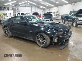 ✅ 2011 Ford Mustang GT Premium • VIN: 1ZVBP8CF2B5158006 • Лот: 42526641. Опубликован ранее на IAAI с пробегом 117 753 миль. Бесплатный доступ к архиву аукционных продаж из США и подробный отчёт об истории автомобиля на DreamBid. Изображение 1.