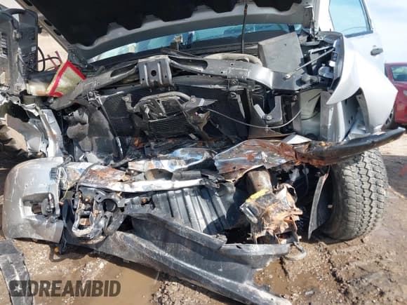 ✅ 2011 Chevrolet Silverado 1500 LT • VIN: 1GCRKSE39BZ378803 • Lot: 41406822. Listed on IAAI with 110,728 mi. Free auction sales archive from the USA and detailed vehicle history report at DreamBid. Image 6.