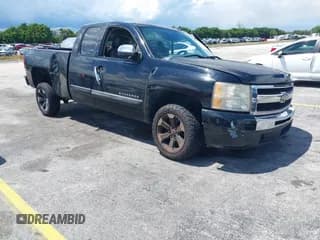 ✅ 2011 Chevrolet Silverado 1500 Work Truck • VIN: 1GCRCPEX9BZ207594 • Lot: 43039505. Listed on IAAI with 185,384 mi. Free auction sales archive from the USA and detailed vehicle history report at DreamBid. Image 1.