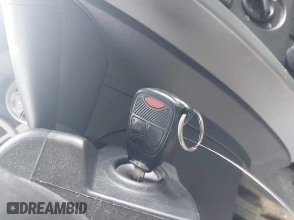 ✅ 2008 Jeep Wrangler Unlimited Sahara • VIN: 1J4GA59148L617989 • Lot: 43095265. Wystawiony na IAAI z przebiegiem 153 328 mil. Bezpłatny archiwum sprzedaży aukcyjnych z USA i szczegółowy raport historii pojazdu na DreamBid. Zdjęcie 11.