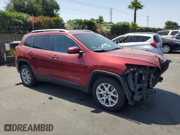 ✅ 2016 Jeep Cherokee Latitude • VIN: 1C4PJMCS4GW244242 • Lot: 59059295. Wystawiony na Copart z przebiegiem 166 522 mil. Bezpłatny archiwum sprzedaży aukcyjnych z USA i szczegółowy raport historii pojazdu na DreamBid. Zdjęcie 4.