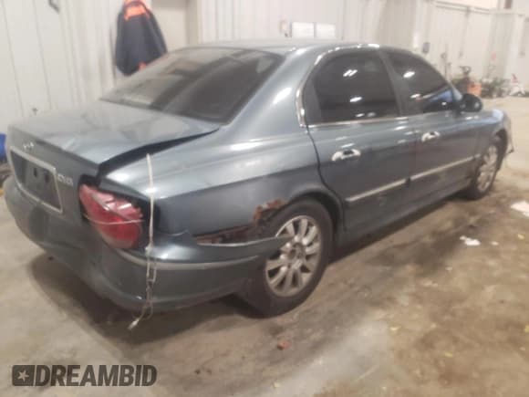✅ 2005 Hyundai Sonata GLS • VIN: KMHWF35HX5A128056 • Лот: 52396474. Опубликован ранее на Copart с пробегом 217 197 миль. Бесплатный доступ к архиву аукционных продаж из США и подробный отчёт об истории автомобиля на DreamBid. Изображение 4.