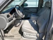 ✅ 2009 Chevrolet Suburban 1LT • VIN: 1GNFK26329R213694 • Lot: 68969484. Wystawiony na Copart z przebiegiem 218 414 mil. Bezpłatny archiwum sprzedaży aukcyjnych z USA i szczegółowy raport historii pojazdu na DreamBid. Zdjęcie 7.