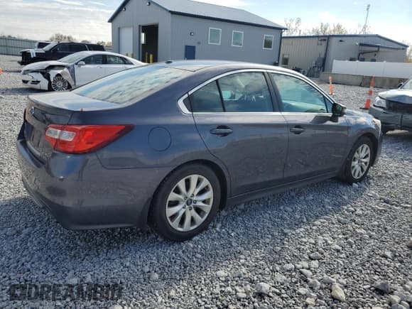 ✅ 2015 Subaru Legacy Premium • VIN: 4S3BNBF61F3039690 • Lot: 90636315. Wystawiony na Copart z przebiegiem 117 467 mil. Bezpłatny archiwum sprzedaży aukcyjnych z USA i szczegółowy raport historii pojazdu na DreamBid. Zdjęcie 3.
