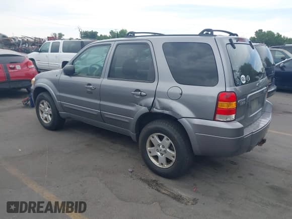 ✅ 2007 Ford Escape Limited • VIN: 1FMYU94177KA49043 • Lot: 42779780. Wystawiony na IAAI z przebiegiem 151 384 mil. Bezpłatny archiwum sprzedaży aukcyjnych z USA i szczegółowy raport historii pojazdu na DreamBid. Zdjęcie 3.