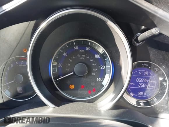 ✅ 2017 Honda Fit EX • VIN: JHMGK5H70HS001932 • Lot: 43247437. Listed on IAAI with 55,963 mi. Free auction sales archive from the USA and detailed vehicle history report at DreamBid. Image 7.