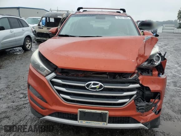 ✅ 2017 Hyundai Tucson Sport • VIN: KM8J3CA20HU490582 • Лот: 81071885. Опубликован ранее на Copart с пробегом 127 490 миль. Бесплатный доступ к архиву аукционных продаж из США и подробный отчёт об истории автомобиля на DreamBid. Изображение 5.