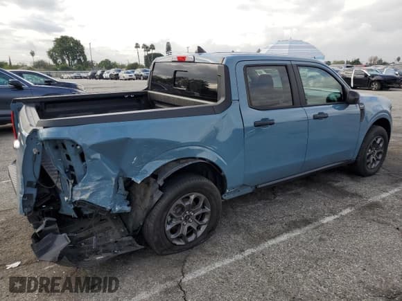 ✅ 2022 Ford Maverick XLT • VIN: 3FTTW8E30NRA31527 • Lot: 93761315. Wystawiony na Copart z przebiegiem 17 818 mil. Bezpłatny archiwum sprzedaży aukcyjnych z USA i szczegółowy raport historii pojazdu na DreamBid. Zdjęcie 3.