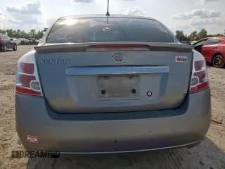 ✅ 2011 Nissan Sentra S • VIN: 3N1AB6AP5BL641537 • Lot: 71708455. Wystawiony na Copart z przebiegiem 229 906 mil. Bezpłatny archiwum sprzedaży aukcyjnych z USA i szczegółowy raport historii pojazdu na DreamBid. Zdjęcie 6.