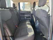 ✅ 2024 Ford Maverick XL • VIN: 3FTTW8A35RRA44947 • Lot: 89503585. Wystawiony na Copart z przebiegiem 26 957 mil. Bezpłatny archiwum sprzedaży aukcyjnych z USA i szczegółowy raport historii pojazdu na DreamBid. Zdjęcie 10.