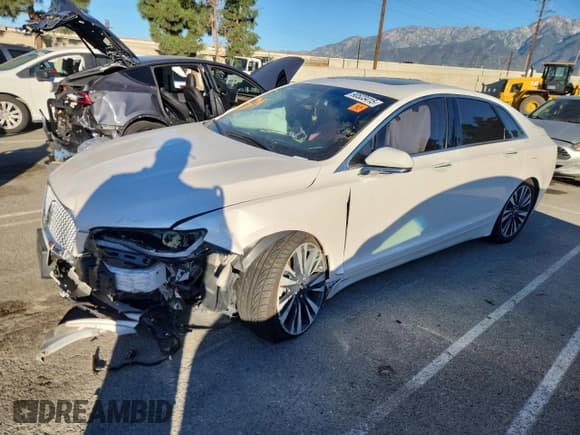 ✅ 2017 Lincoln MKZ Hybrid Reserve • VIN: 3LN6L5MU0HR660493 • Lot: 90523415. Wystawiony na Copart z przebiegiem Nie podano. Bezpłatny archiwum sprzedaży aukcyjnych z USA i szczegółowy raport historii pojazdu na DreamBid. Zdjęcie 1.