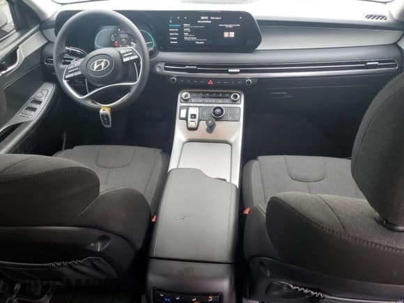 ✅ 2023 Hyundai Palisade SE • VIN: KM8R14GE2PU555432 • Лот: 67570275. Опубликован ранее на Copart с пробегом 128 180 миль. Бесплатный доступ к архиву аукционных продаж из США и подробный отчёт об истории автомобиля на DreamBid. Изображение 8.