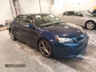 ✅ 2011 Scion tC • VIN: JTKJF5C75B3018027 • Lot: 43816353. Wystawiony na IAAI z przebiegiem 173 317 mil. Bezpłatny archiwum sprzedaży aukcyjnych z USA i szczegółowy raport historii pojazdu na DreamBid. Zdjęcie 1.