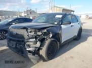 ✅ 2020 Ford Police Interceptor Utility • VIN: 1FM5K8ABXLGC63862 • Lot: 41146839. Wystawiony na IAAI z przebiegiem Nie podano. Bezpłatny archiwum sprzedaży aukcyjnych z USA i szczegółowy raport historii pojazdu na DreamBid. Zdjęcie 2.