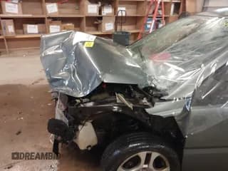 ✅ 2004 Saturn ION ION 3 • VIN: 1G8AL54F24Z157788 • Лот: 43838987. Опубликован ранее на IAAI с пробегом 208 391 миль. Бесплатный доступ к архиву аукционных продаж из США и подробный отчёт об истории автомобиля на DreamBid. Изображение 6.