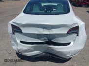 ✅ 2020 Tesla Model 3 Standard Range Plus • VIN: 5YJ3E1EA5LF793291 • Lot: 43228630. Wystawiony na IAAI z przebiegiem 48 336 mil. Bezpłatny archiwum sprzedaży aukcyjnych z USA i szczegółowy raport historii pojazdu na DreamBid. Zdjęcie 6.