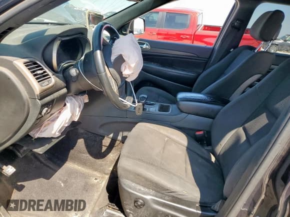 ✅ 2015 Jeep Grand Cherokee Laredo • VIN: 1C4RJEAG5FC707079 • Lot: 80196935. Listed on Copart with 157,961 mi. Free auction sales archive from the USA and detailed vehicle history report at DreamBid. Image 7.