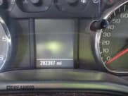 ✅ 2017 Chevrolet Silverado 2500HD Work Truck • VIN: 1GC1KUEG5HF217368 • Lot: 43271780. Wystawiony na IAAI z przebiegiem 282 397 mil. Bezpłatny archiwum sprzedaży aukcyjnych z USA i szczegółowy raport historii pojazdu na DreamBid. Zdjęcie 13.