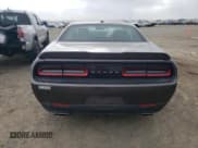 ✅ 2022 Dodge Challenger R/T • VIN: 2C3CDZBT7NH151146 • Lot: 46698844. Wystawiony na Copart z przebiegiem 39 033 mil. Bezpłatny archiwum sprzedaży aukcyjnych z USA i szczegółowy raport historii pojazdu na DreamBid. Zdjęcie 6.