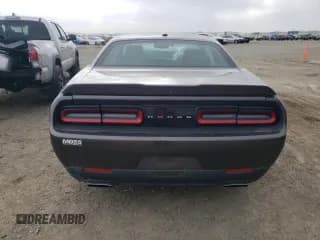 ✅ 2022 Dodge Challenger R/T • VIN: 2C3CDZBT7NH151146 • Lot: 46698844. Wystawiony na Copart z przebiegiem 39 033 mil. Bezpłatny archiwum sprzedaży aukcyjnych z USA i szczegółowy raport historii pojazdu na DreamBid. Zdjęcie 6.