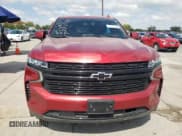 ✅ 2021 Chevrolet Suburban RST • VIN: 1GNSKEKD2MR285261 • Lot: 73333104. Wystawiony na Copart z przebiegiem 73 158 mil. Bezpłatny archiwum sprzedaży aukcyjnych z USA i szczegółowy raport historii pojazdu na DreamBid. Zdjęcie 5.