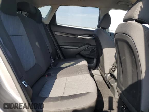 ✅ 2026 Kia Seltos LX • VIN: KNDEPCAA3T7828498 • Lot: 72077925. Wystawiony na Copart z przebiegiem 1 341 mil. Bezpłatny archiwum sprzedaży aukcyjnych z USA i szczegółowy raport historii pojazdu na DreamBid. Zdjęcie 11.