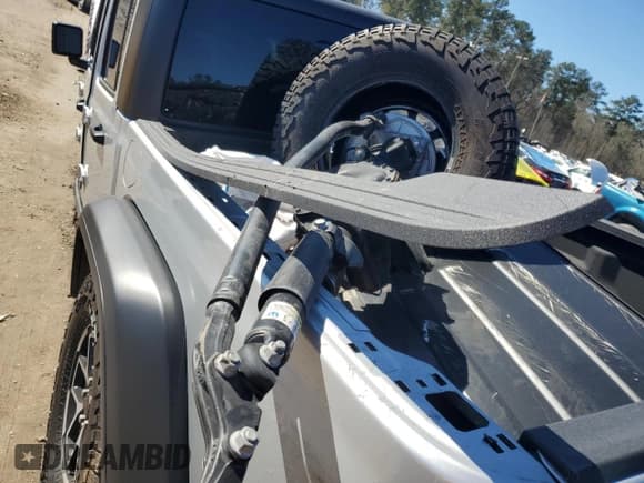 ✅ 2024 Jeep Gladiator Rubicon • VIN: 1C6JJTBG7RL110754 • Лот: 46889945. Опубликован ранее на Copart с пробегом 5 481 миль. Бесплатный доступ к архиву аукционных продаж из США и подробный отчёт об истории автомобиля на DreamBid. Изображение 14.