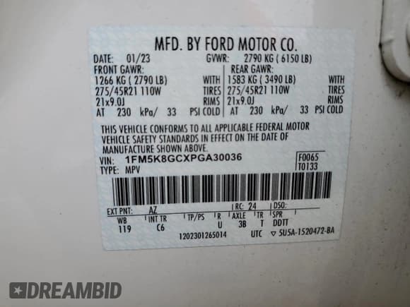 ✅ 2023 Ford Explorer ST • VIN: 1FM5K8GCXPGA30036 • Lot: 84974435. Wystawiony na Copart z przebiegiem 29 432 mil. Bezpłatny archiwum sprzedaży aukcyjnych z USA i szczegółowy raport historii pojazdu na DreamBid. Zdjęcie 13.