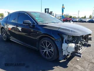 ✅ 2022 Toyota Camry Hybrid SE • VIN: 4T1G31AK0NU580809 • Lot: 43652047. Listed on IAAI with 184,045 mi. Free auction sales archive from the USA and detailed vehicle history report at DreamBid. Image 1.