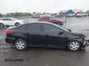 ✅ 2017 Ford Focus S • VIN: 1FADP3E27HL201371 • Lot: 42258266. Wystawiony na IAAI z przebiegiem 68 872 mil. Bezpłatny archiwum sprzedaży aukcyjnych z USA i szczegółowy raport historii pojazdu na DreamBid. Zdjęcie 14.