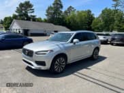 ✅ 2021 Volvo XC90 Momentum • VIN: YV4102CK7M1688329 • Лот: 61495905. Опубликован ранее на Copart с пробегом 97 604 миль. Бесплатный доступ к архиву аукционных продаж из США и подробный отчёт об истории автомобиля на DreamBid. Изображение 1.