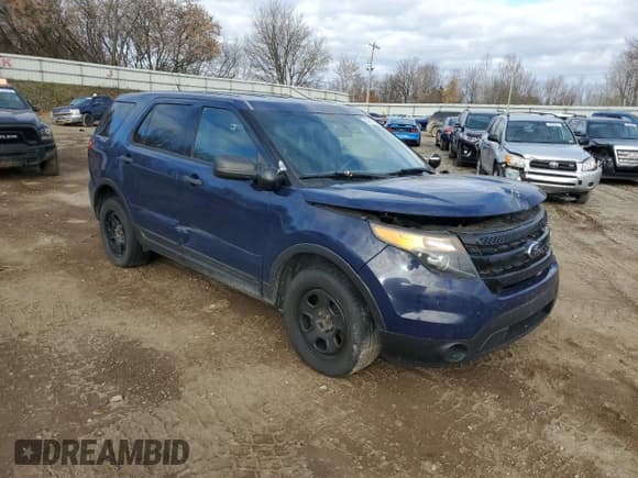 ✅ 2015 Ford Police Interceptor Utility • VIN: 1FM5K8AR8FGA70465 • Lot: 92677425. Wystawiony na Copart z przebiegiem 149 850 mil. Bezpłatny archiwum sprzedaży aukcyjnych z USA i szczegółowy raport historii pojazdu na DreamBid. Zdjęcie 4.