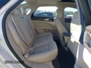 ✅ 2018 Lincoln MKZ Hybrid Select • VIN: 3LN6L5LU6JR628171 • Lot: 43403196. Wystawiony na IAAI z przebiegiem 108 942 mil. Bezpłatny archiwum sprzedaży aukcyjnych z USA i szczegółowy raport historii pojazdu na DreamBid. Zdjęcie 8.