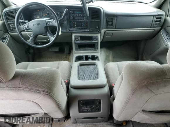 ✅ 2005 GMC Yukon SLE • VIN: 1GKEK13T45J261827 • Lot: 64165874. Wystawiony na Copart z przebiegiem 259 576 mil. Bezpłatny archiwum sprzedaży aukcyjnych z USA i szczegółowy raport historii pojazdu na DreamBid. Zdjęcie 8.