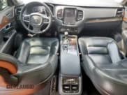 ✅ 2016 Volvo XC90 T6 Momentum • VIN: YV4A22PK6G1076907 • Лот: 81014365. Опубликован ранее на Copart с пробегом 185 676 миль. Бесплатный доступ к архиву аукционных продаж из США и подробный отчёт об истории автомобиля на DreamBid. Изображение 8.