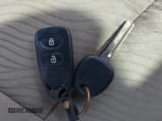 ✅ 2013 Hyundai Accent GLS • VIN: KMHCU4AE2DU380875 • Лот: 43590380. Опубликован ранее на IAAI с пробегом 142 985 миль. Бесплатный доступ к архиву аукционных продаж из США и подробный отчёт об истории автомобиля на DreamBid. Изображение 11.