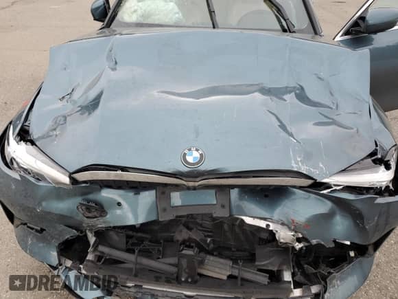 2021 BMW 3 Series 330i xDrive z VIN 3MW5R7J01M8C09551, wystawiony jako Copart lot #59443805 z przebiegiem Nie podano mil oraz Szkoda całkowita • Salvage title. Historia ofert i sprzedaży dostępna na DreamBid. Obrazek 11.