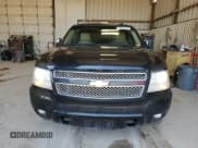 ✅ 2010 Chevrolet Suburban LTZ • VIN: 1GNUCKE09AR146804 • Lot: 56639764. Wystawiony na Copart z przebiegiem 210 705 mil. Bezpłatny archiwum sprzedaży aukcyjnych z USA i szczegółowy raport historii pojazdu na DreamBid. Zdjęcie 5.