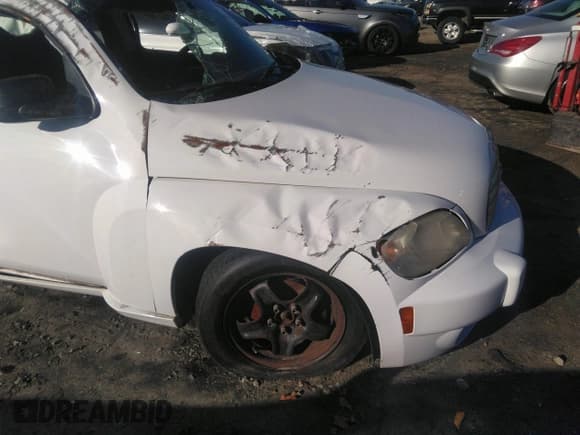 ✅ 2011 Chevrolet HHR LS • VIN: 3GNBAAFW1BS647906 • Lot: 41421828. Listed on IAAI with 242,596 mi. Free auction sales archive from the USA and detailed vehicle history report at DreamBid. Image 20.