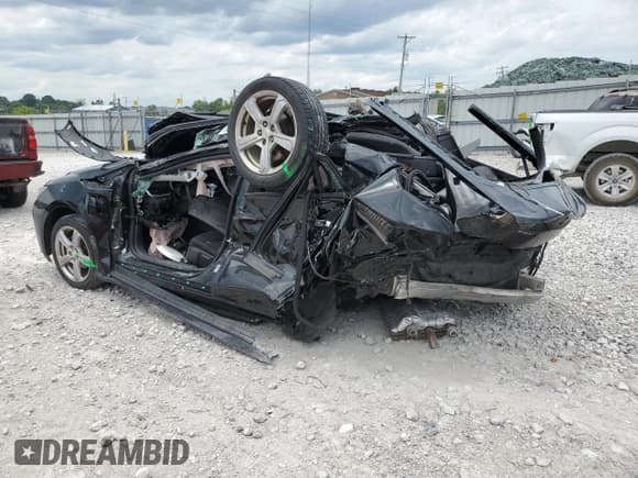 ✅ 2017 Chevrolet Volt LT • VIN: 1G1RC6S58HU105280 • Lot: 62123494. Wystawiony na Copart z przebiegiem Nie podano. Bezpłatny archiwum sprzedaży aukcyjnych z USA i szczegółowy raport historii pojazdu na DreamBid. Zdjęcie 2.