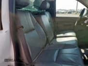 ✅ 2012 Chevrolet Silverado 2500HD Work Truck • VIN: 1GC0CVCG0CF155579 • Lot: 84568965. Wystawiony na Copart z przebiegiem 129 746 mil. Bezpłatny archiwum sprzedaży aukcyjnych z USA i szczegółowy raport historii pojazdu na DreamBid. Zdjęcie 10.