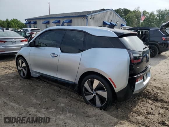 ✅ 2015 BMW i3 • VIN: WBY1Z4C51FV502020 • Lot: 54214535. Listed on Copart with Not provided. Free auction sales archive from the USA and detailed vehicle history report at DreamBid. Image 2.