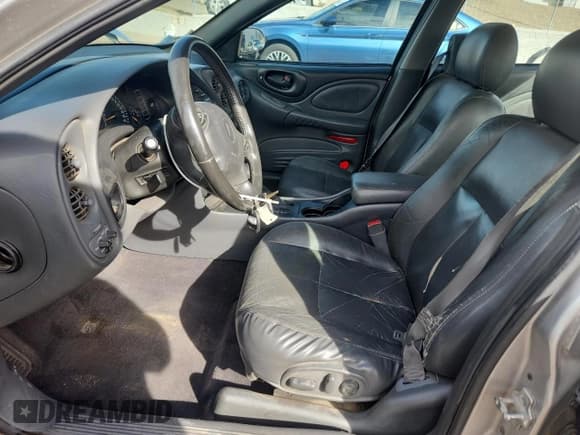 ✅ 2005 Pontiac Bonneville SE • VIN: 1G2HX52K65U168806 • Lot: 84560665. Wystawiony na Copart z przebiegiem 224 872 mil. Bezpłatny archiwum sprzedaży aukcyjnych z USA i szczegółowy raport historii pojazdu na DreamBid. Zdjęcie 7.