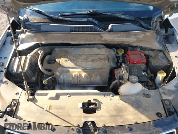 ✅ 2019 Jeep Compass Altitude • VIN: 3C4NJCBB0KT743606 • Lot: 41468490. Wystawiony na IAAI z przebiegiem 57 787 mil. Bezpłatny archiwum sprzedaży aukcyjnych z USA i szczegółowy raport historii pojazdu na DreamBid. Zdjęcie 10.