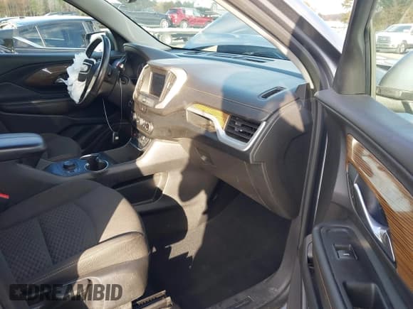 ✅ 2020 GMC Terrain SLE • VIN: 3GKALMEV3LL118241 • Лот: 43648909. Опубликован ранее на IAAI с пробегом 85 994 миль. Бесплатный доступ к архиву аукционных продаж из США и подробный отчёт об истории автомобиля на DreamBid. Изображение 5.