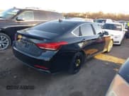 ✅ 2015 Hyundai Genesis 3.8L • VIN: KMHGN4JE7FU027646 • Lot: 41427686. Wystawiony na IAAI z przebiegiem 120 114 mil. Bezpłatny archiwum sprzedaży aukcyjnych z USA i szczegółowy raport historii pojazdu na DreamBid. Zdjęcie 4.